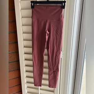 Alo Yoga Airbrush Legging